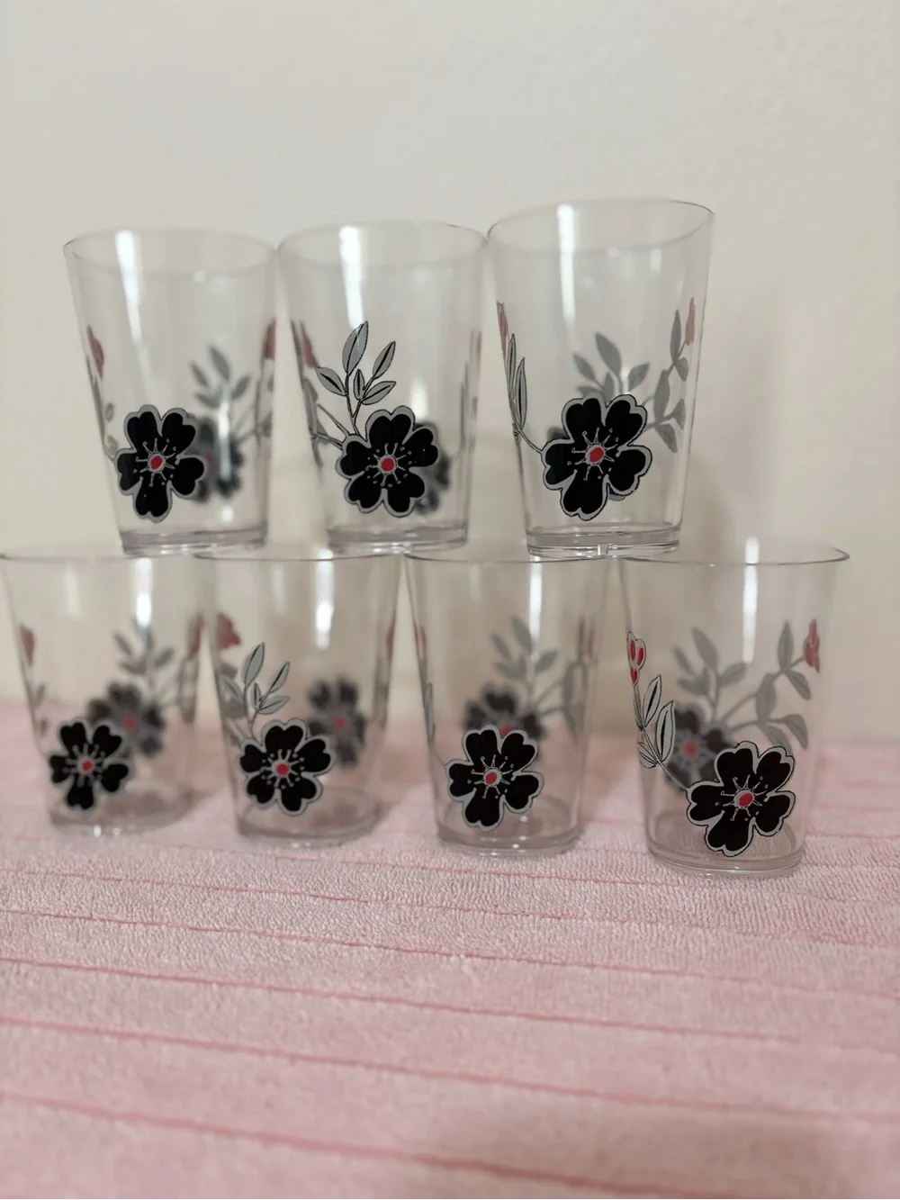 Corelle set of 7 acrylic Glass Tumblers 8 oz with Black Floral and Red Accent